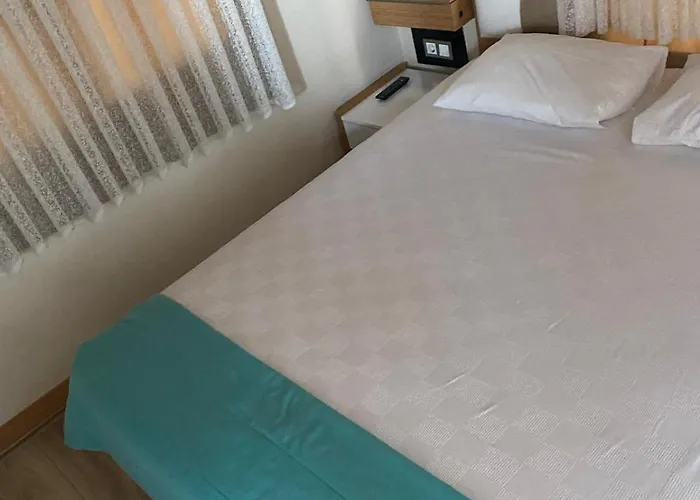 For You35 אתר נופש קרבורון